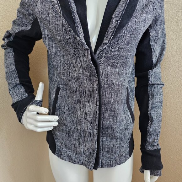 LULULEMON To Class Double Collar Heather Gray Button Up Sweater Jacket~10 - Picture 4 of 14
